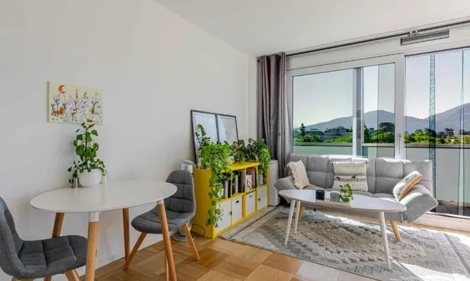 Недвижимость Apartment 1.5 rooms: 2