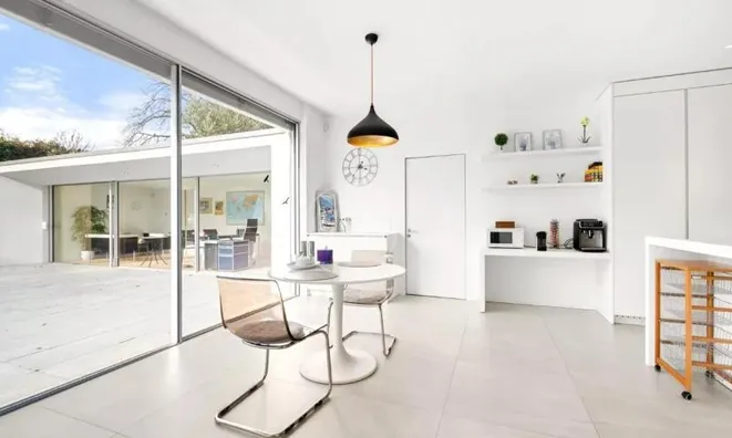 Недвижимость Single house 10 rooms: 3