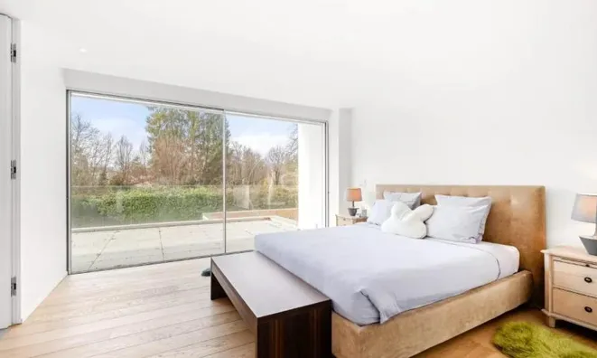Недвижимость Single house 10 rooms: 5