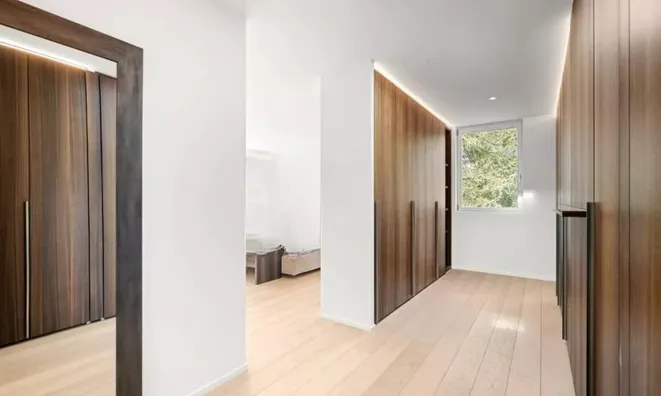 Недвижимость Single house 10 rooms: 6