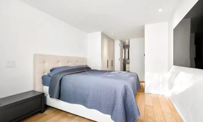 Недвижимость Single house 10 rooms: 9