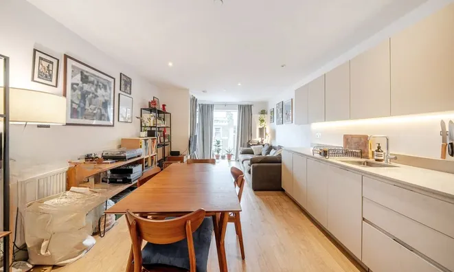 Недвижимость Camberwell Road: 5