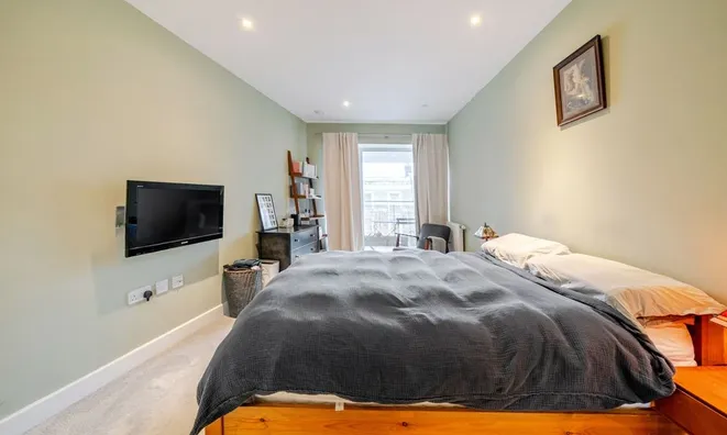 Недвижимость Camberwell Road: 9