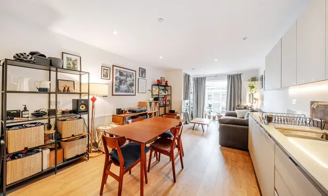 Недвижимость Camberwell Road: 12