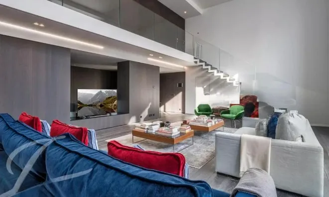 Недвижимость Apartment 6 rooms: 1