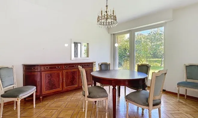 Недвижимость Single house 7 rooms: 3