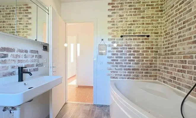 Недвижимость Single house 7 rooms: 7