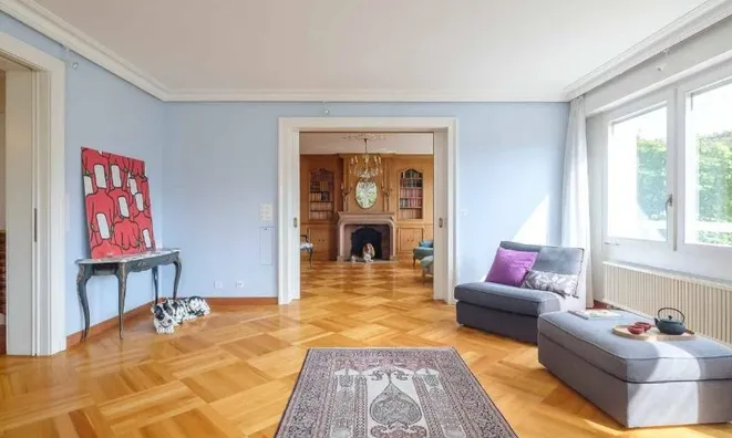 Недвижимость Apartment 8 rooms: 3