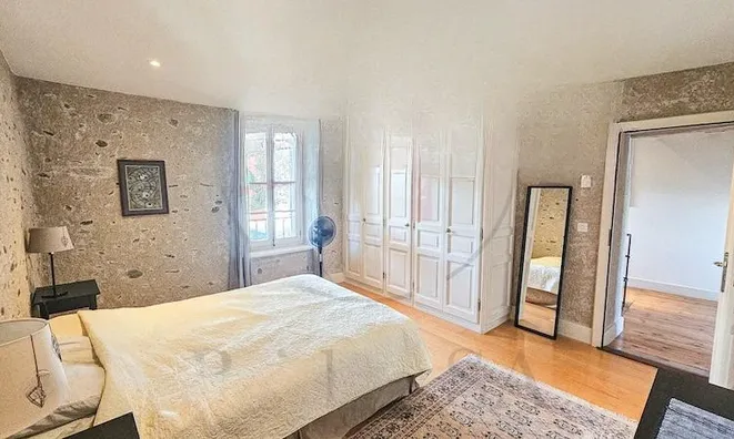 Недвижимость Single house 10 rooms: 3