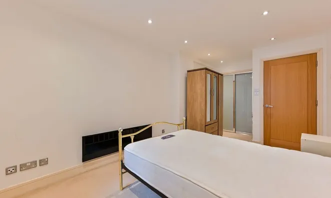 Недвижимость Albert Embankment, Vauxhall: 2