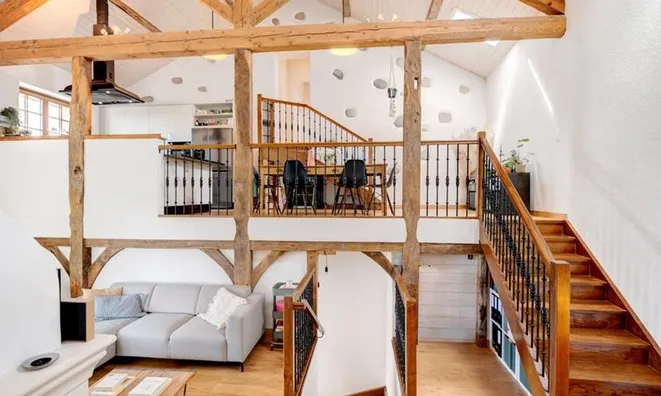 Недвижимость Bifamiliar house 7.5 rooms: 2