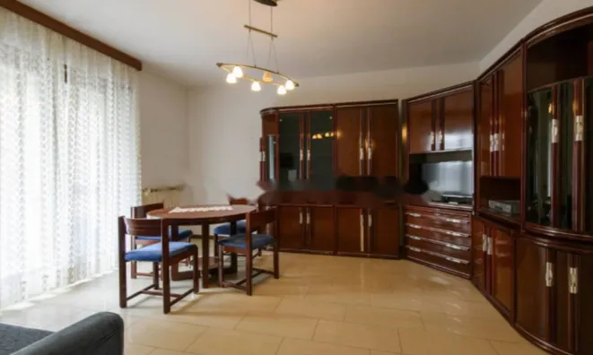 Недвижимость Квартира на улице Рокка: 5