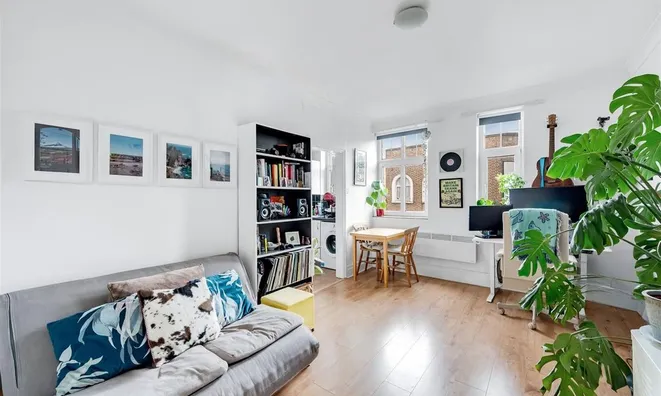 Недвижимость Churchfield Road: 5