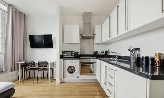 Недвижимость Gallery Apartments, 331 Commercial Road: 10