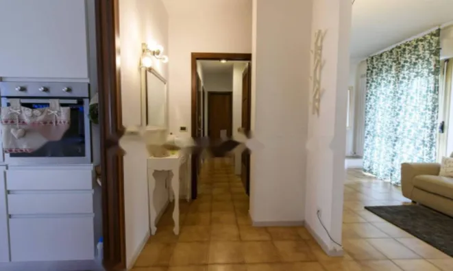 Недвижимость Квартира на улице Фурлани: 9