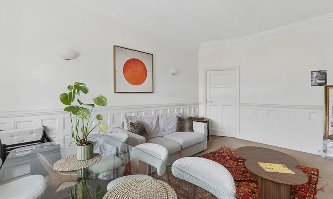 Недвижимость Cliveden Place, London, 8: 10