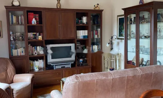 Недвижимость Четырёхкомнатная в Горице: 1