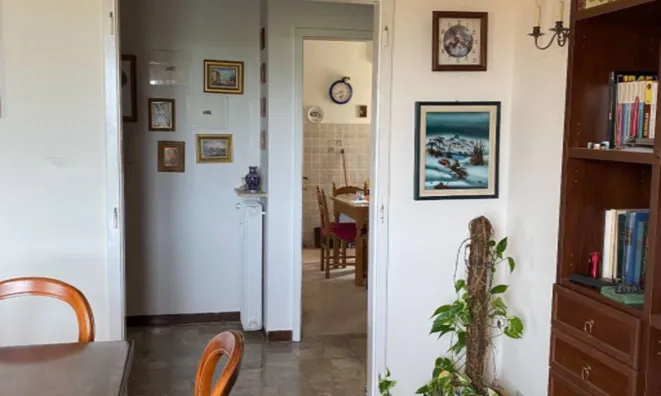 Недвижимость Четырёхкомнатная в Горице: 10