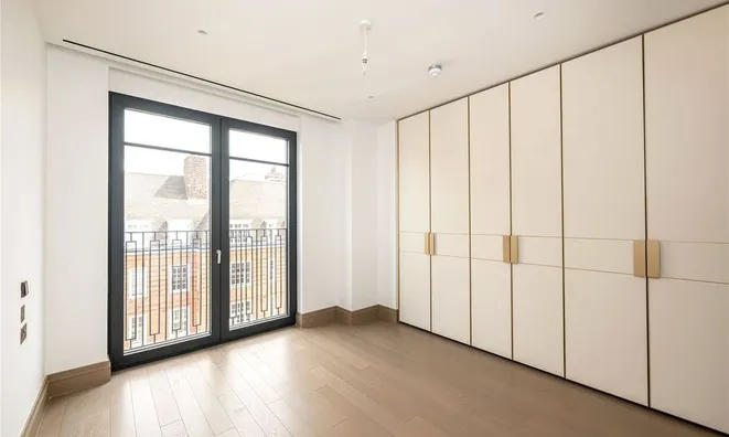 Недвижимость Lucan Place, Chelsea: 1