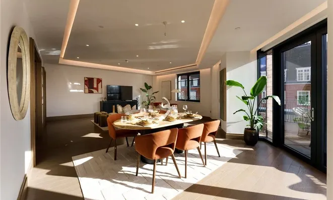 Недвижимость The Lucan, Lucan Place: 17