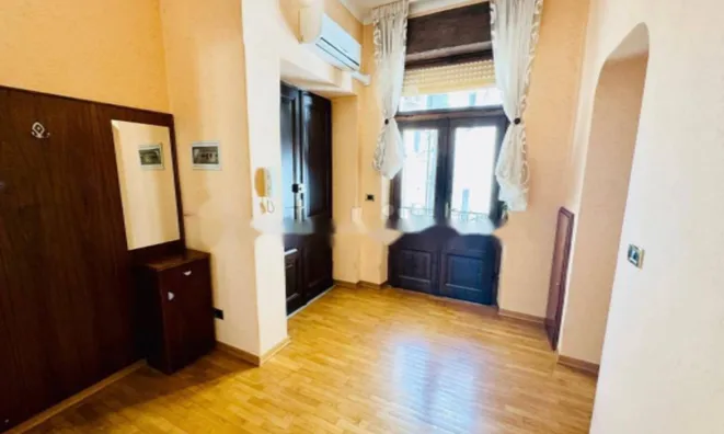 Недвижимость Квартира на площади Виктории: 5