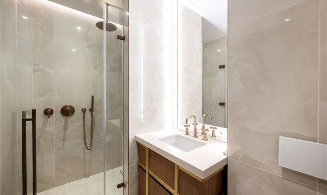 Недвижимость Lucan Place, Chelsea: 1