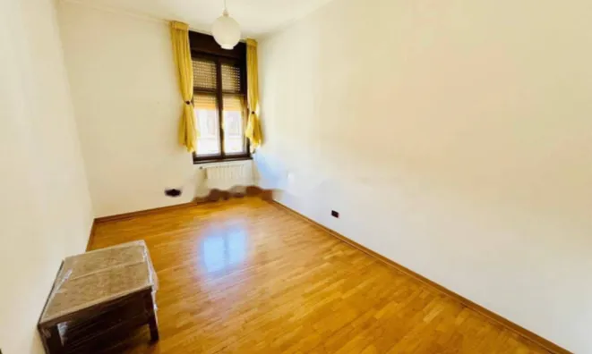 Недвижимость Квартира на площади Виктории: 9