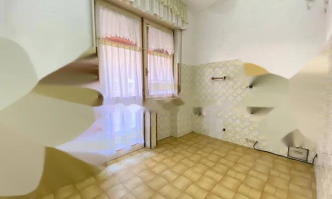 Недвижимость Трёхкомнатная на первом этаже: 6