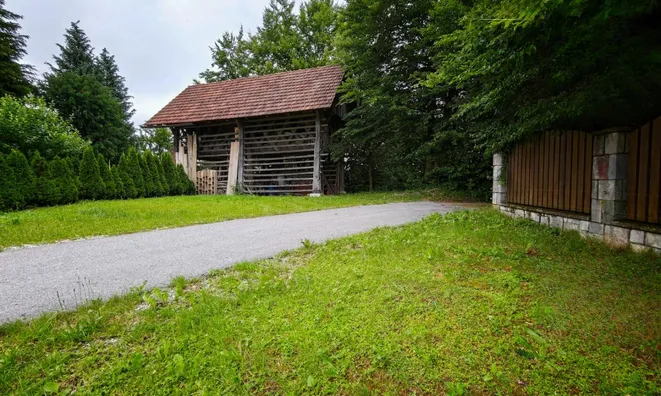 Недвижимость House, Veliki Trebeljevo: 22