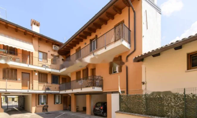 Недвижимость Квартира на площади Томмазео: 9