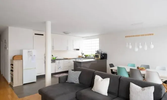 Недвижимость Apartment 5 rooms: 3