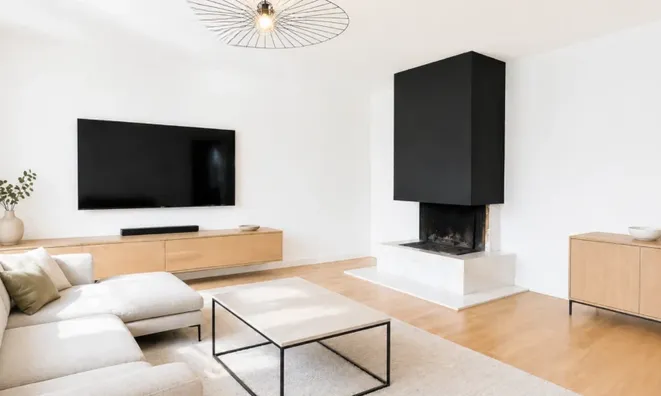 Недвижимость Apartment 5 rooms: 1