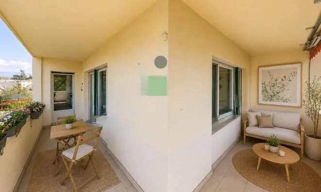 Недвижимость Apartment 5 rooms: 2