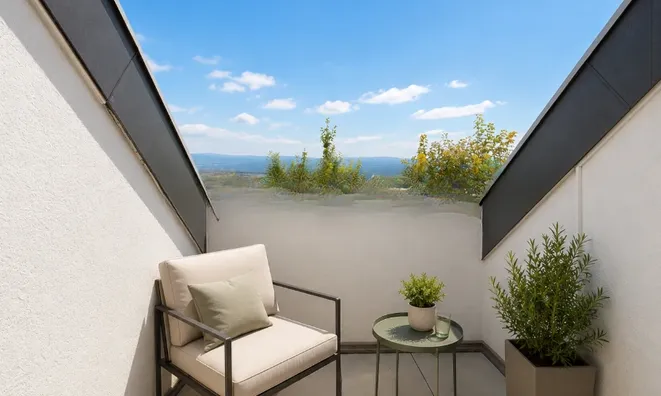 Недвижимость Attic flat 4 rooms: 5