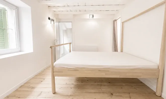Недвижимость Apartment 5 rooms: 6