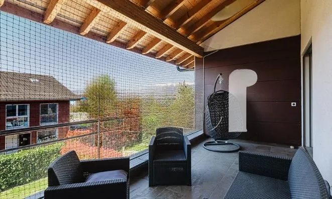 Недвижимость Bifamiliar house 6 rooms: 9