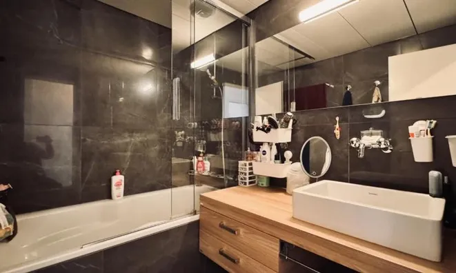 Недвижимость Apartment 4 rooms: 5