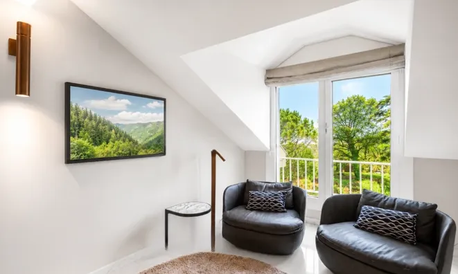 Недвижимость Duplex 8 rooms: 10