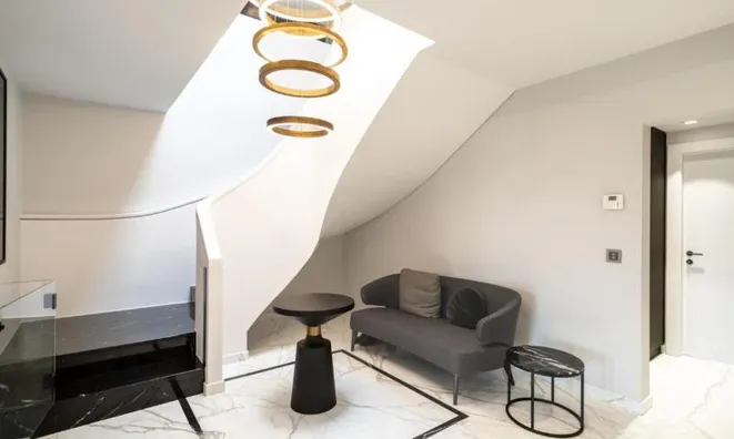 Недвижимость Duplex 8 rooms: 11