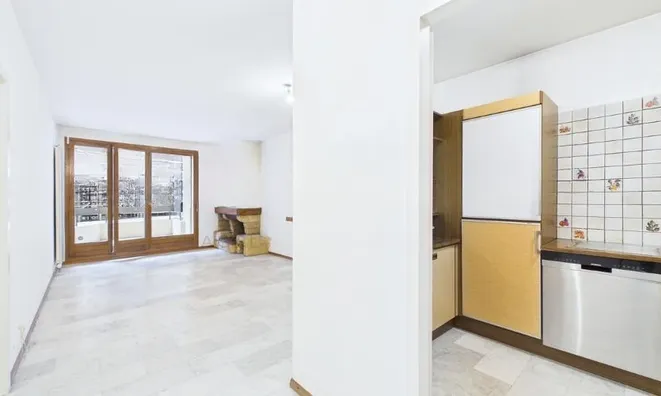 Недвижимость Apartment 3 rooms: 3