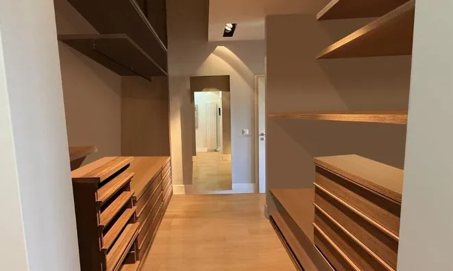 Недвижимость Single house 7 rooms: 7