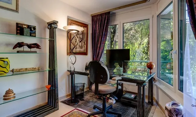 Недвижимость Apartment 5 rooms: 3