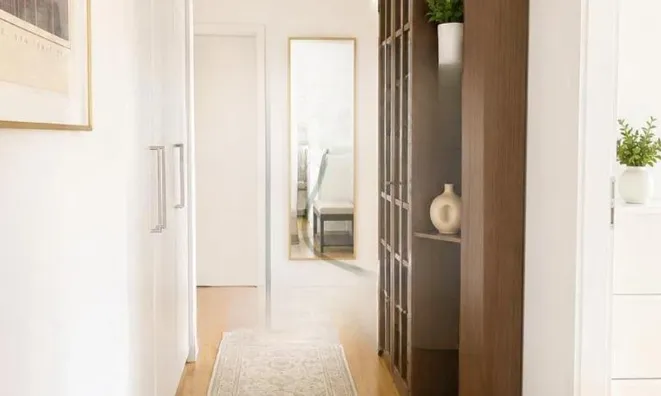 Недвижимость Apartment 4 rooms: 3