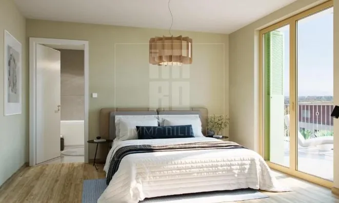 Недвижимость Apartment 5 rooms: 3