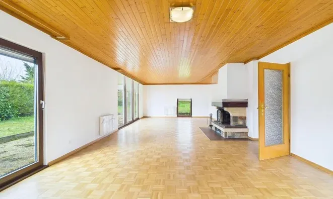 Недвижимость Single house 6 rooms: 3