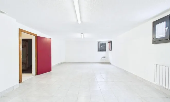 Недвижимость Single house 6 rooms: 11