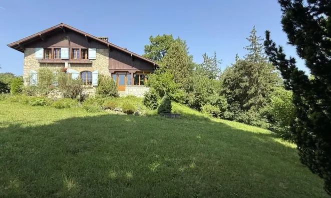 Недвижимость Single house 7 rooms: 1