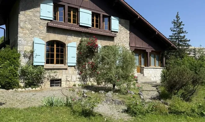 Недвижимость Single house 7 rooms: 3