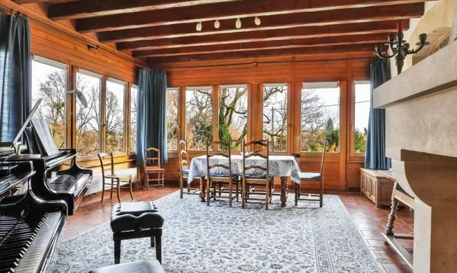 Недвижимость Single house 7 rooms: 9