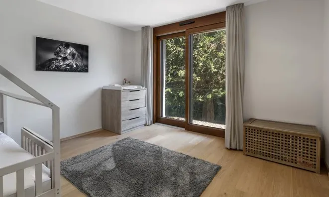 Недвижимость Single house 9.5 rooms: 10